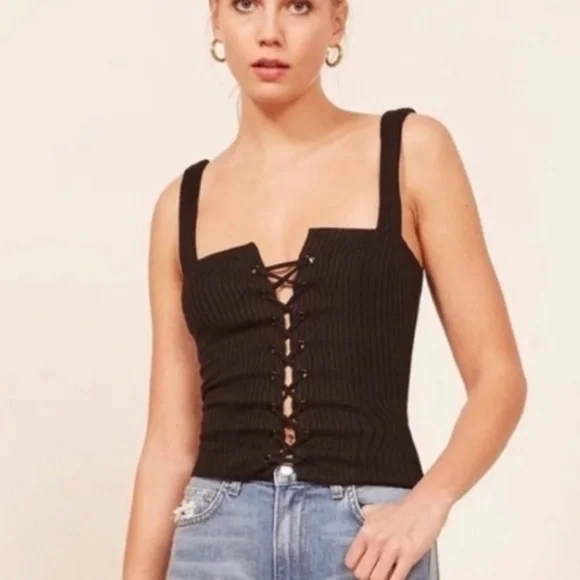 Reformation black ribbed sawyer lace up top size XS - Picture 2 of 7